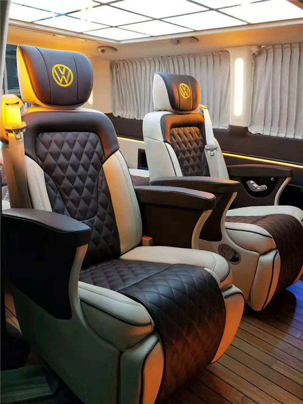 大眾商務(wù)車凱路威航空座椅改裝