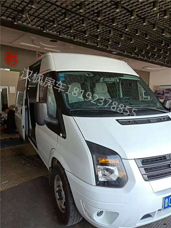 福特全順高頂商務車內(nèi)飾改裝