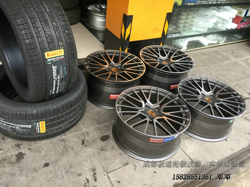 保時(shí)捷卡宴升級(jí)21寸定制鍛造輪轂裝車(chē)完成