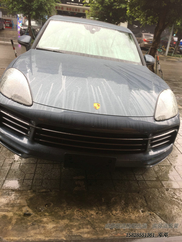 保時(shí)捷卡宴升級(jí)21寸定制鍛造輪轂裝車(chē)完成