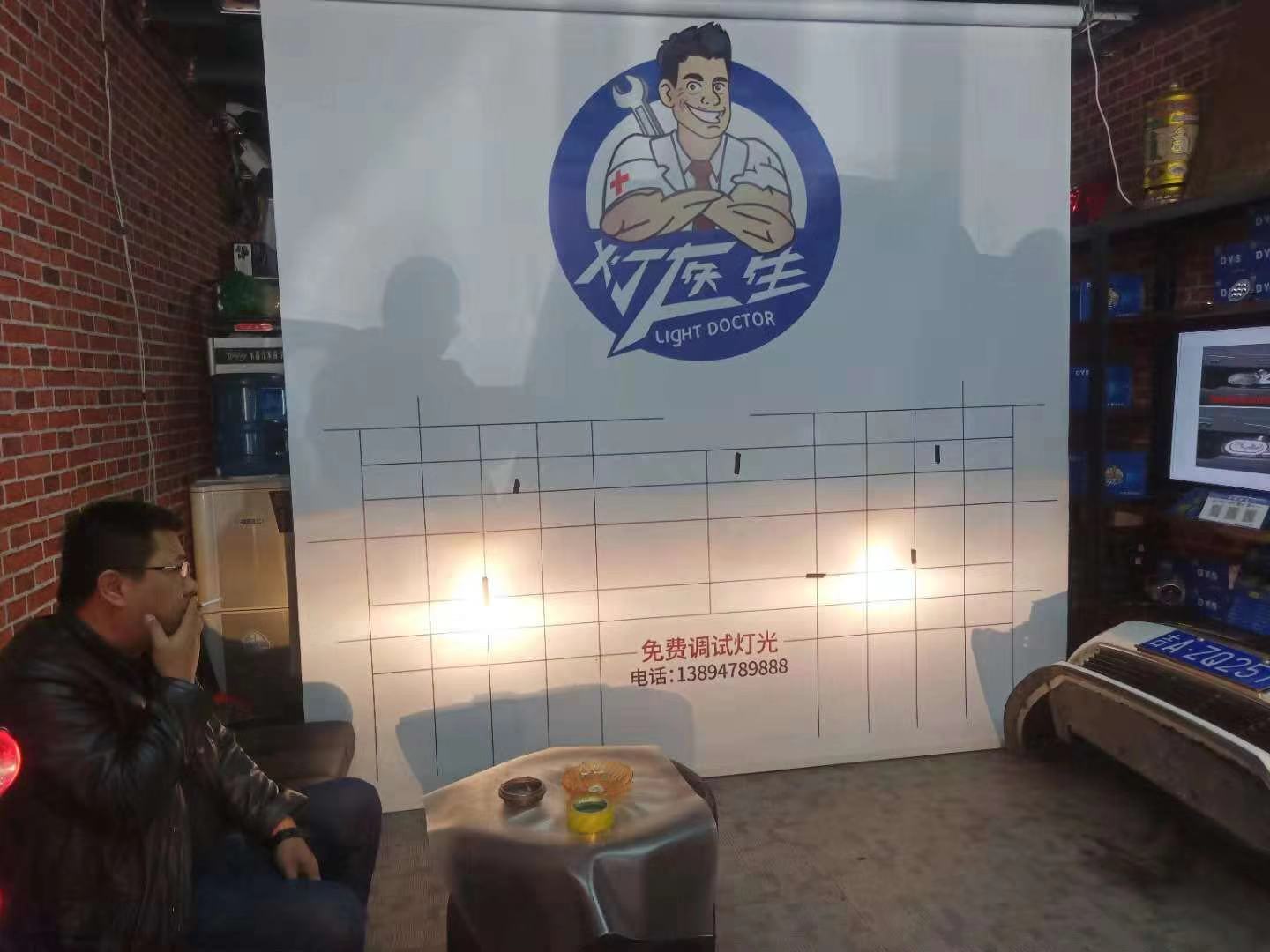 JEEP自由光車燈升級(jí) 品質(zhì)車燈 品質(zhì)車生活