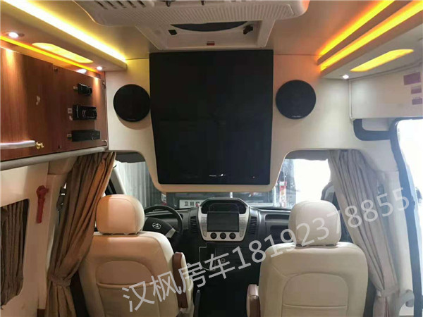 大通房車(chē)內(nèi)飾改裝