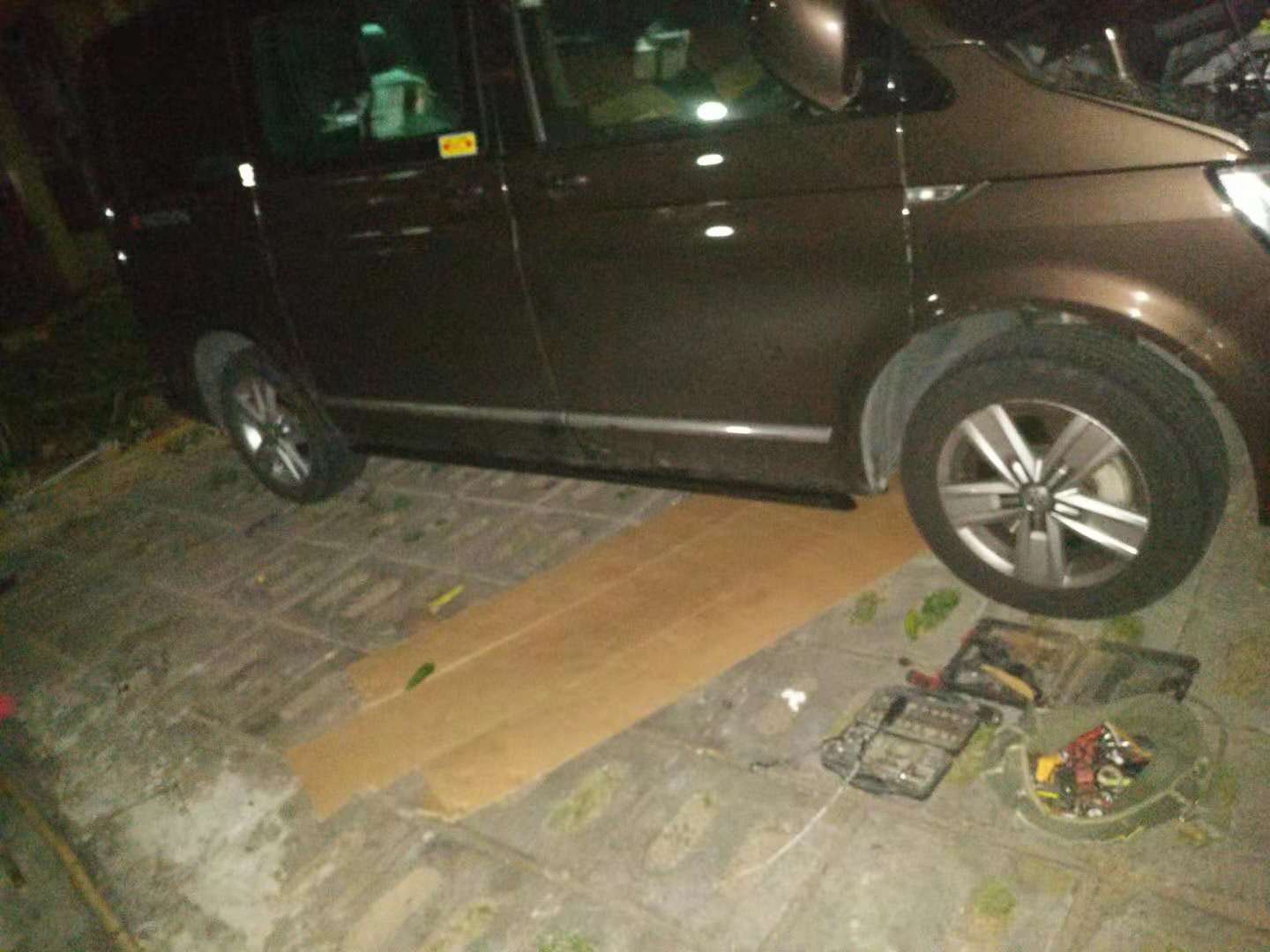 驚？！大眾邁特威T6電動(dòng)踏板多少錢(qián)？先看安裝效果