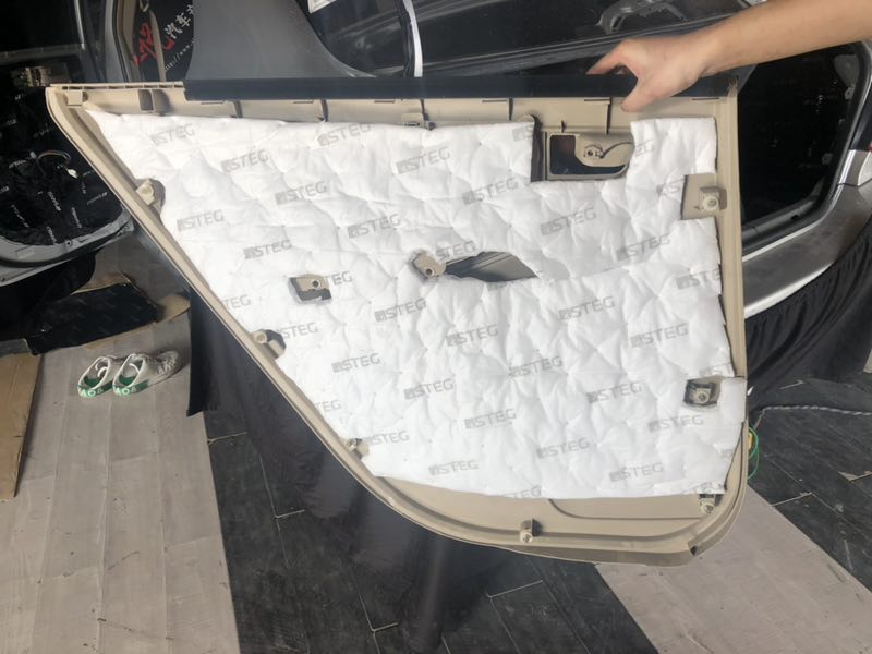 汕頭汽車隔音降噪專業(yè)施工工程豐田花冠全車山水搭配意大利STEG史泰格隔音降噪汕頭星悅汽車音響改裝
