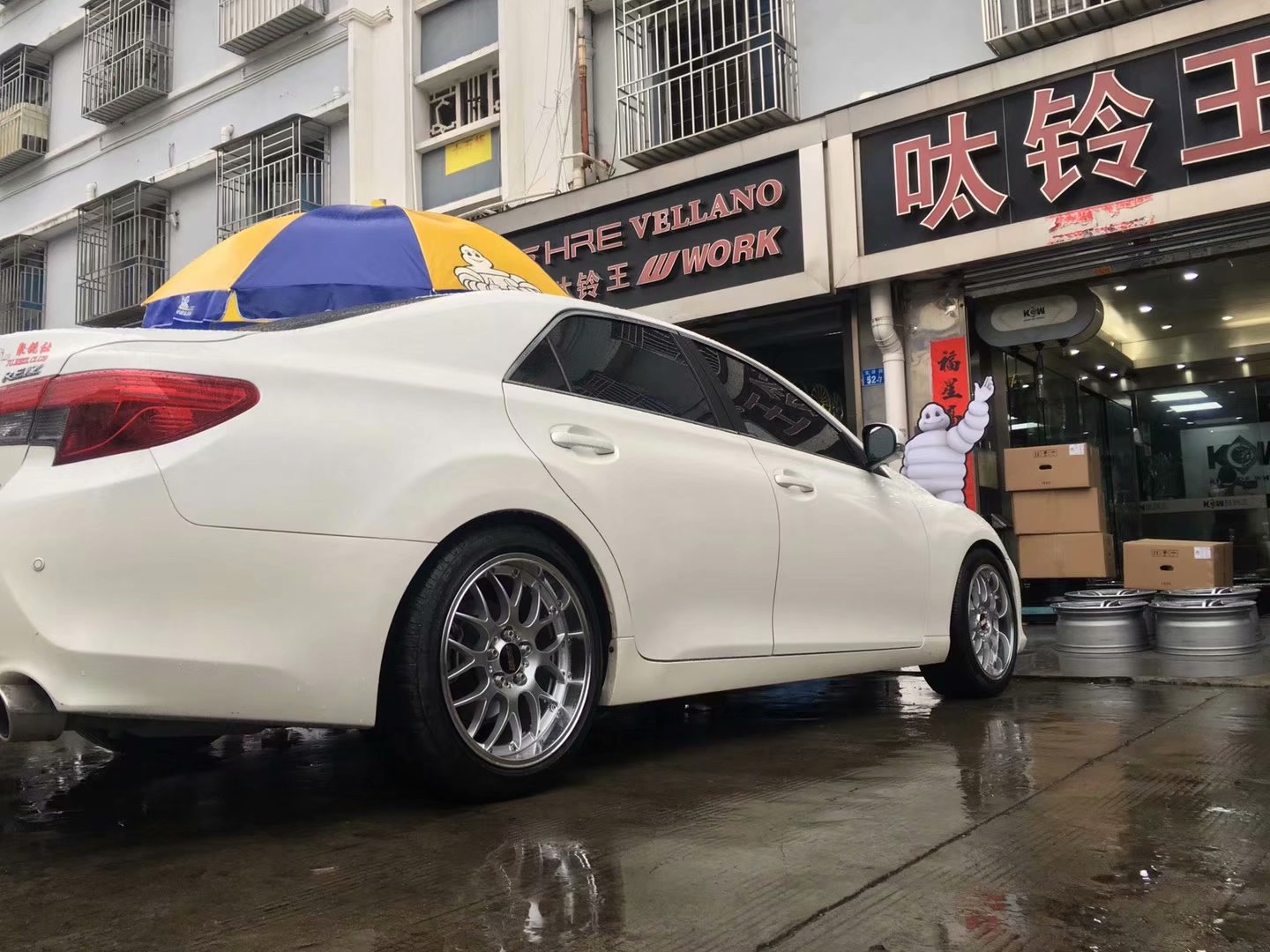 銳志，換 18寸 BBS  RS-GT 完工！