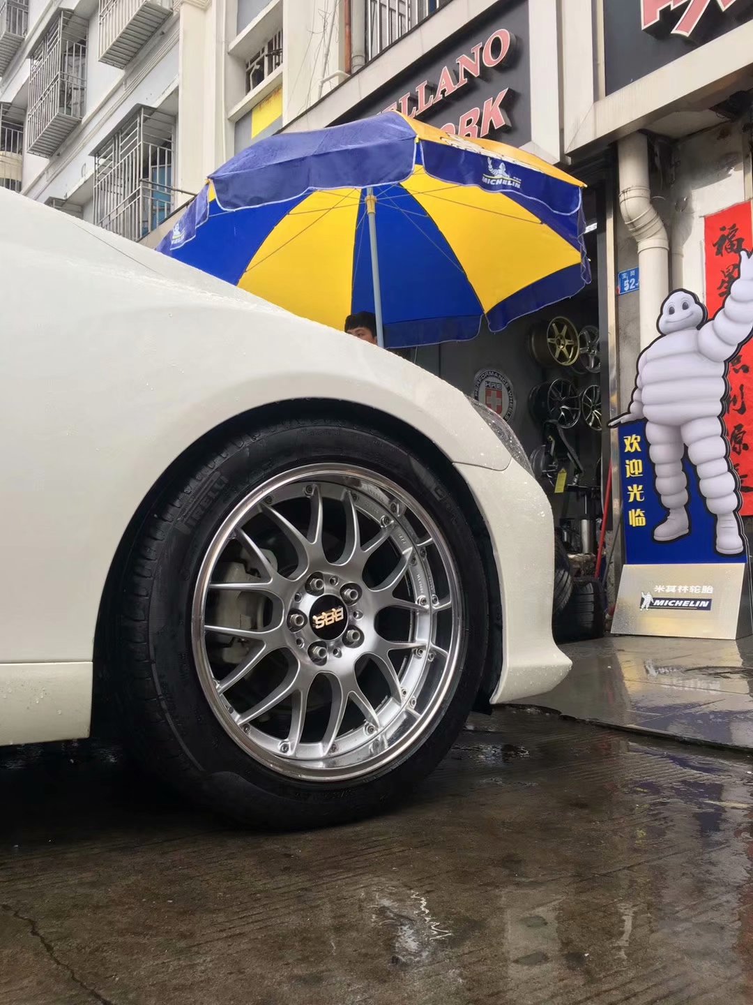 銳志，換 18寸 BBS  RS-GT 完工！