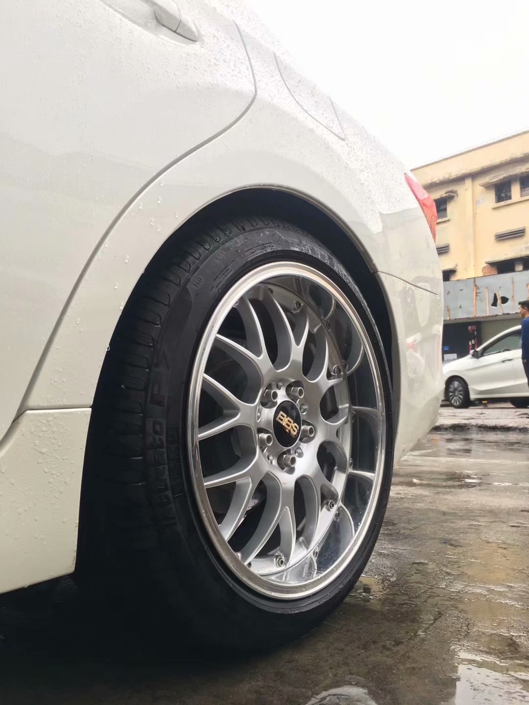 銳志，換 18寸 BBS  RS-GT 完工！