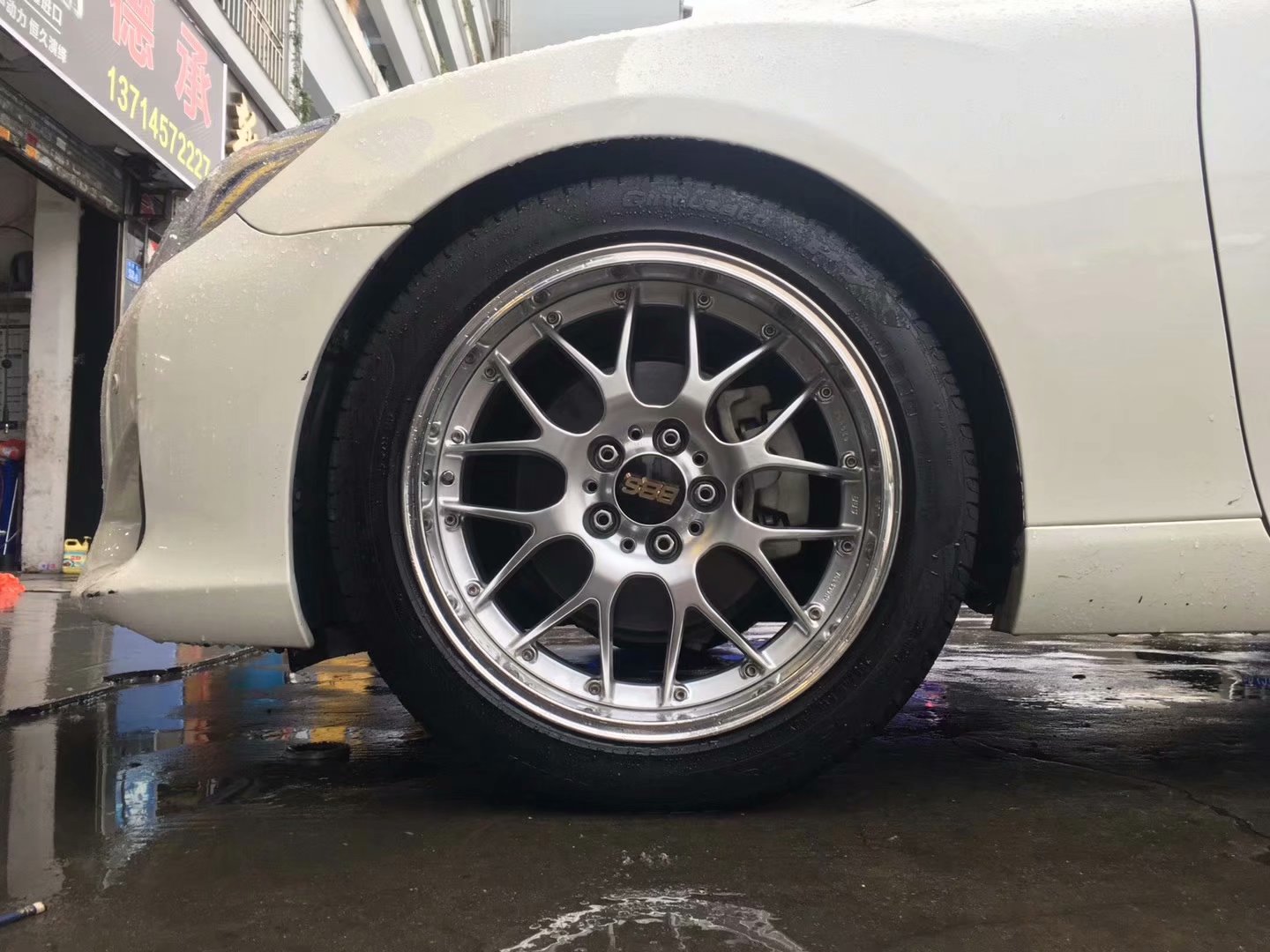 銳志，換 18寸 BBS  RS-GT 完工！