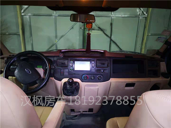 福特全順升頂房車內(nèi)飾改裝