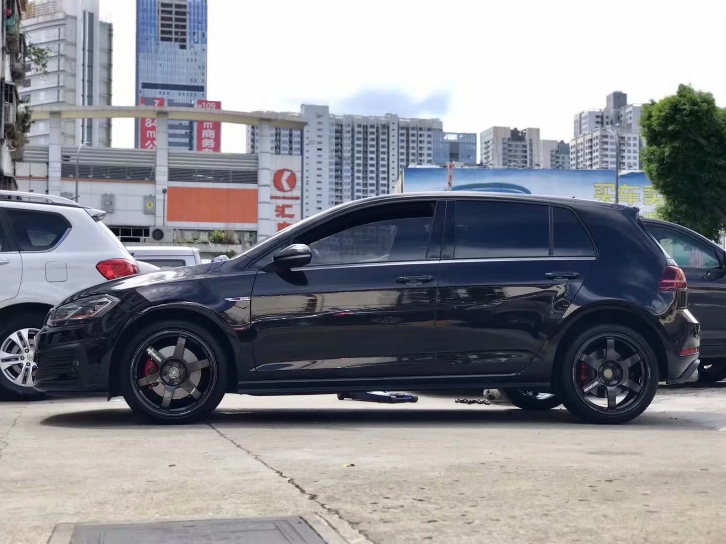 GTI 換全新 RAYS TE37 saga 18寸完工