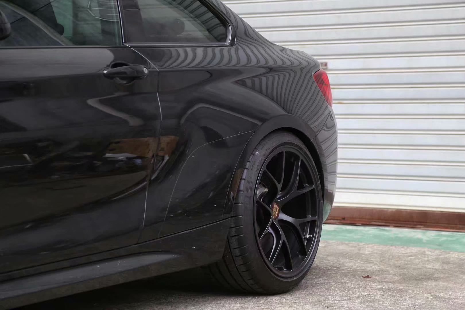 BBS RI-D x BMW M2C 黑武士，有品味