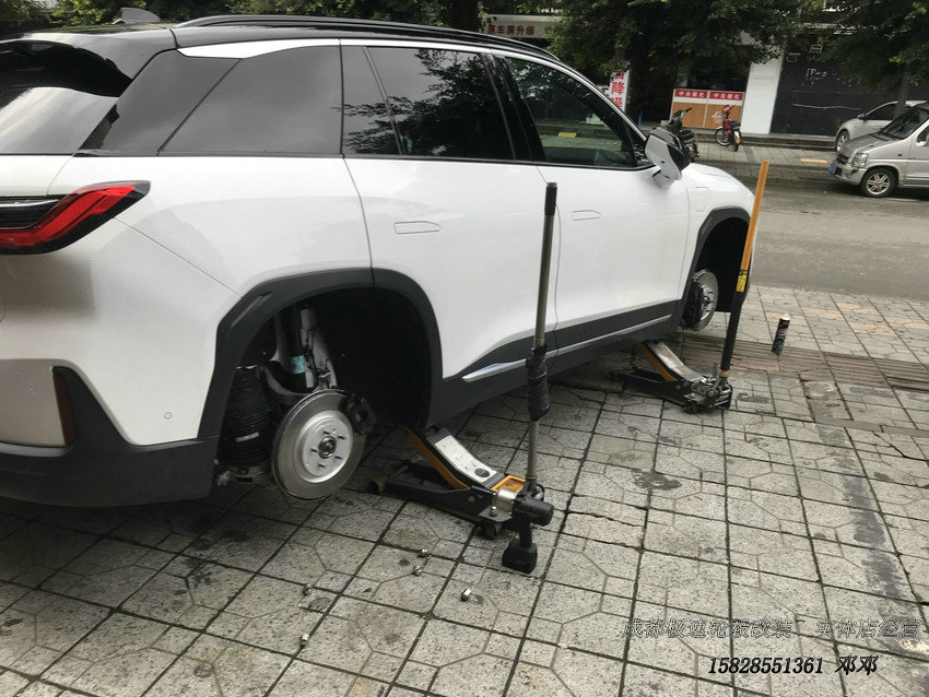 成都蔚來ES6/ES8定制鍛造輪轂裝車案例分享私人定制