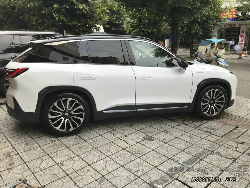 成都蔚來ES6/ES8定制鍛造輪轂裝車案例分享私人定制