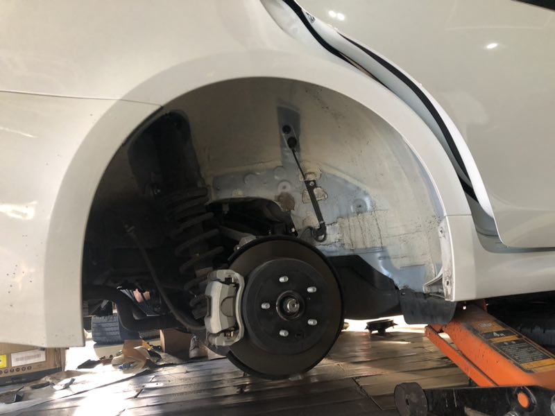 汕頭豐田車型汽車音響專業(yè)改裝豐田皇冠升級(jí)史泰格四門四輪葉子板隔音降噪音響改裝FOCAL法國(guó)勁浪套餐汕頭星悅汽車音響改裝