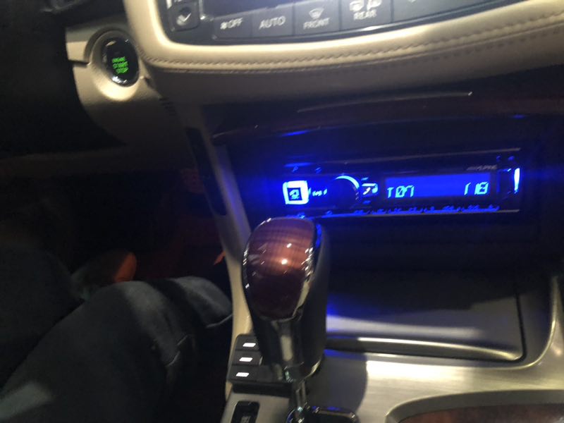 豐田皇冠升級丹拿242歐迪臣AV4赫茲H8DSP勁浪PS165F喜力仕電容赫茲超低音史泰格隔音汕頭市星悅汽車音響