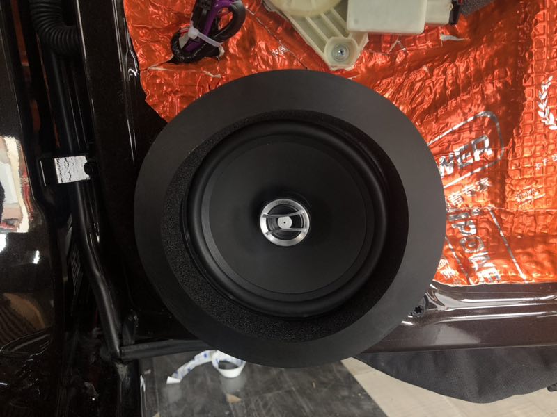 斯柯達(dá)明銳唱響汽車“好聲音”改裝法國勁浪音響爆款套餐打造全新聲音汕頭星悅汽車音響