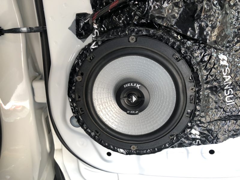 汕頭星悅汽車音響馬自達(dá)CX-4汽車專業(yè)音響隔音改裝德國(guó)喜力仕P62C星悅定制套餐駕享動(dòng)感音樂