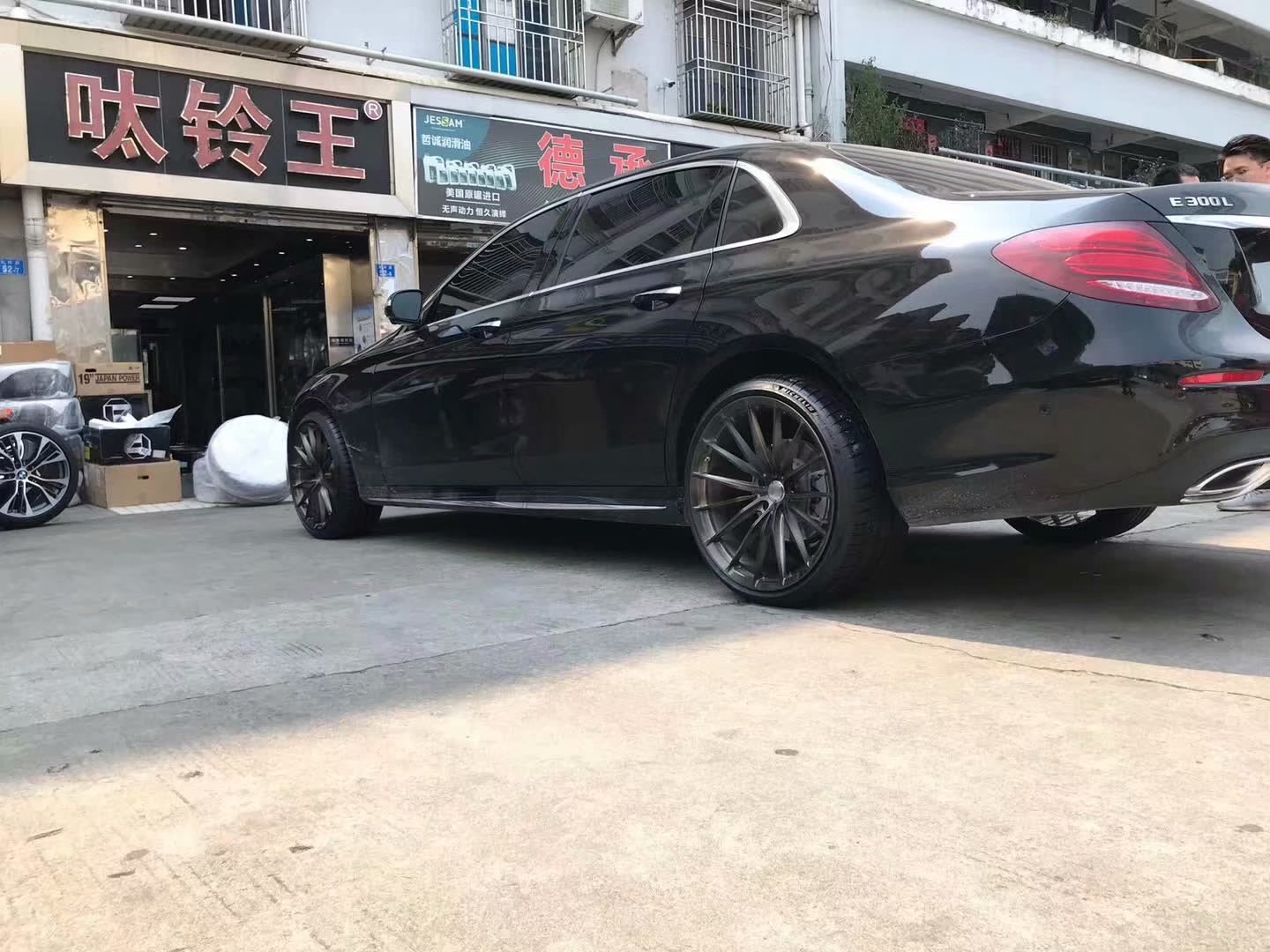 提新車 奔馳E 換私人高端定制鍛造20寸
