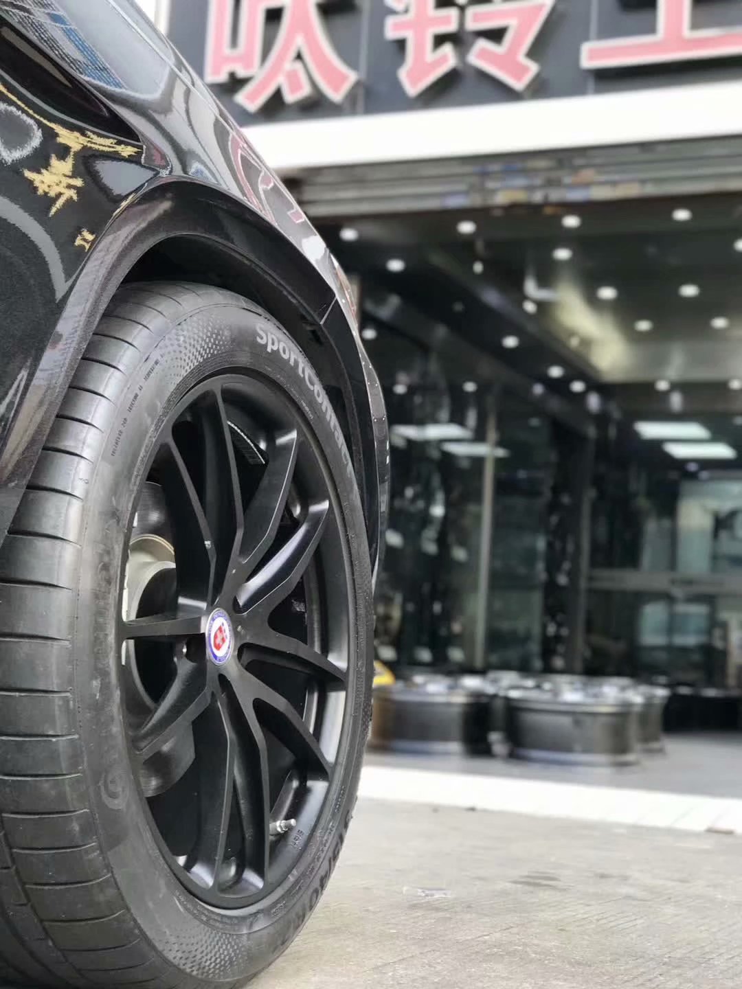 奔馳 GLS 換美國(guó)  正品 HRE 21寸完工