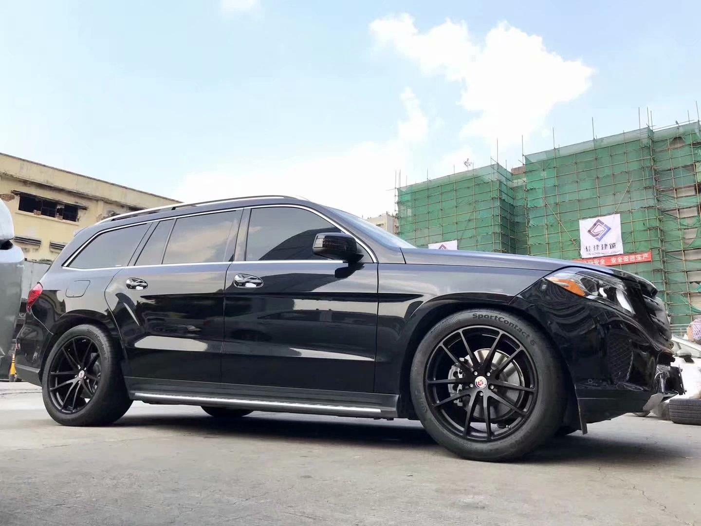 奔馳 GLS 換美國(guó)  正品 HRE 21寸完工