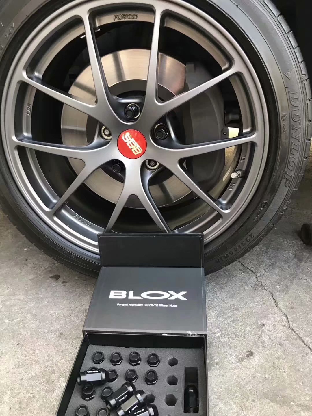 雷克薩斯GS 換全新BBS + BLOX 18寸完工