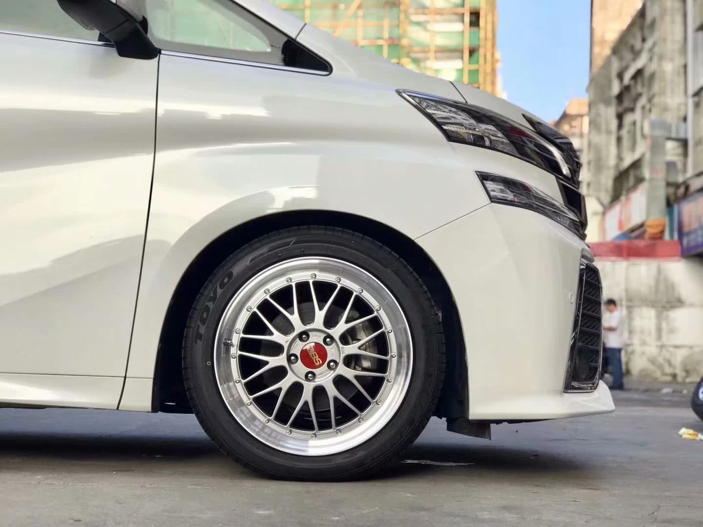 威爾法 換全新 日本  BBS LM 19寸 東洋輪胎 完工！