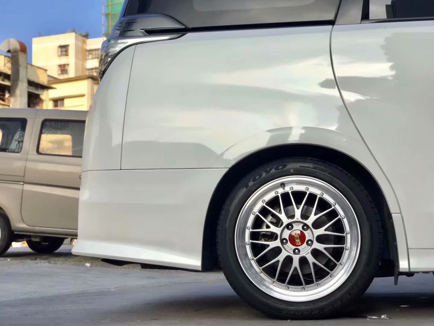 威爾法 換全新 日本  BBS LM 19寸 東洋輪胎 完工！