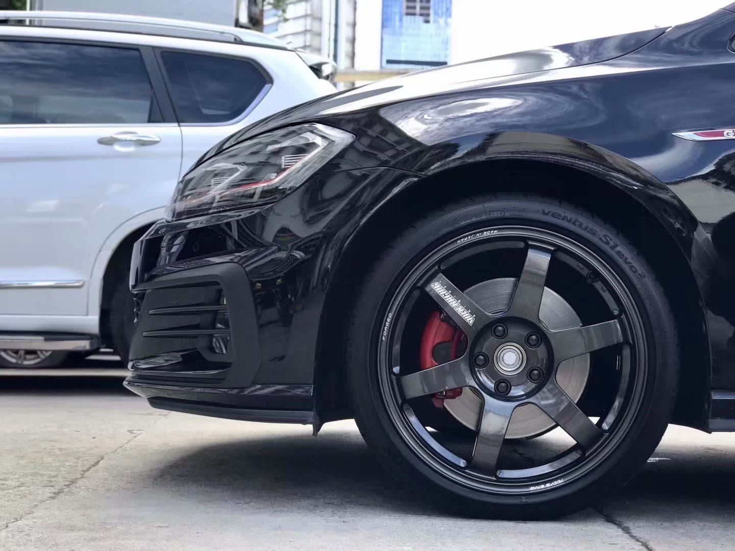 GTI 換全新 RAYS TE37 saga 18寸完工