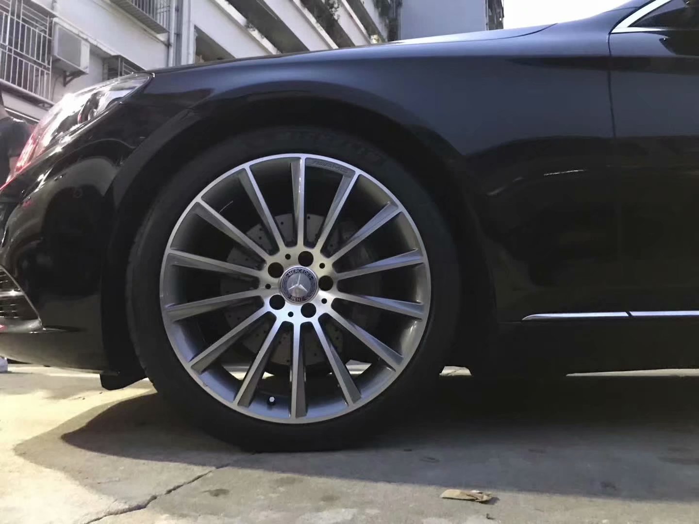 奔馳S ，換原廠20寸 AMG PS4S 完工