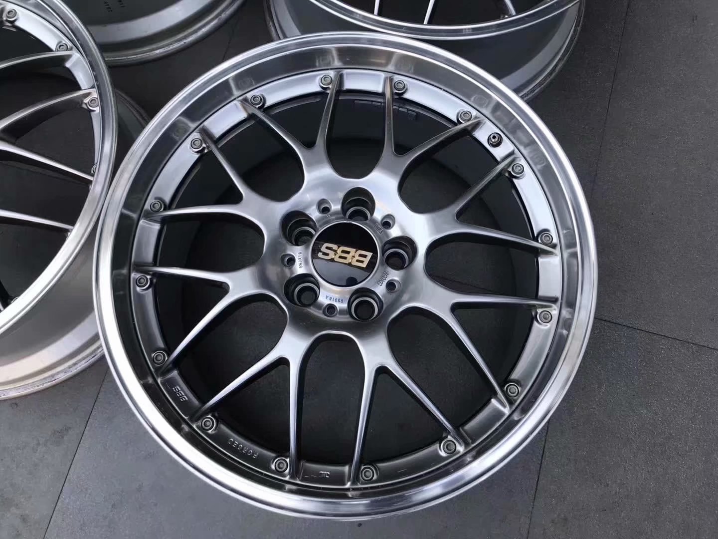 拆 車， 日 本 BBS RS-GT 鍛 造19寸