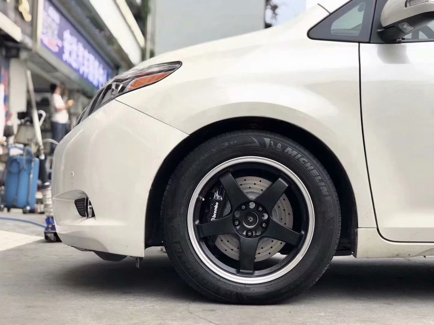 塞納，換 RAYS nismo 18寸 完工！