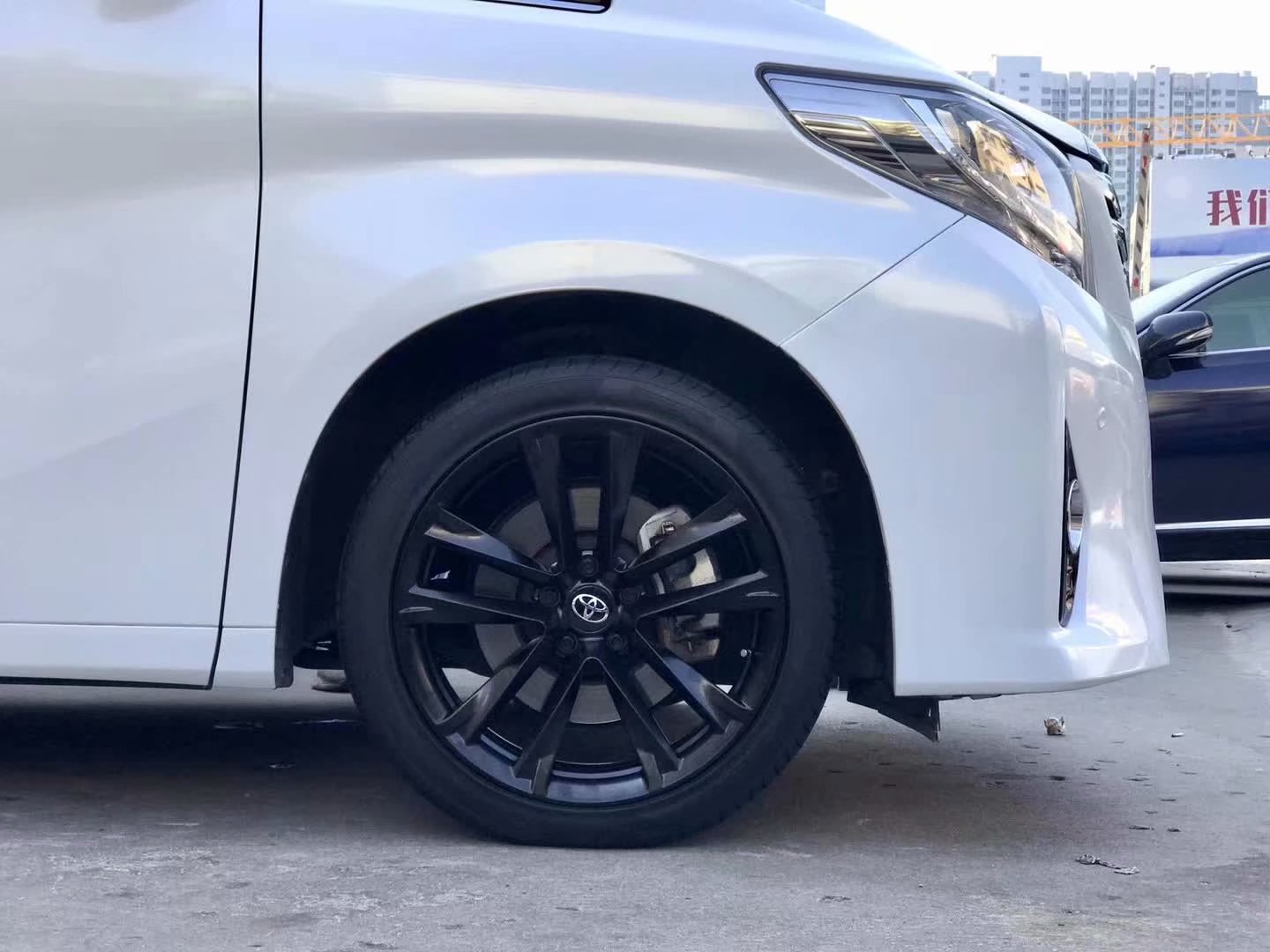 埃爾法， 換 高端私人定制鍛造 19寸  倍耐力PO  BLOX 鍛造 螺帽完工！