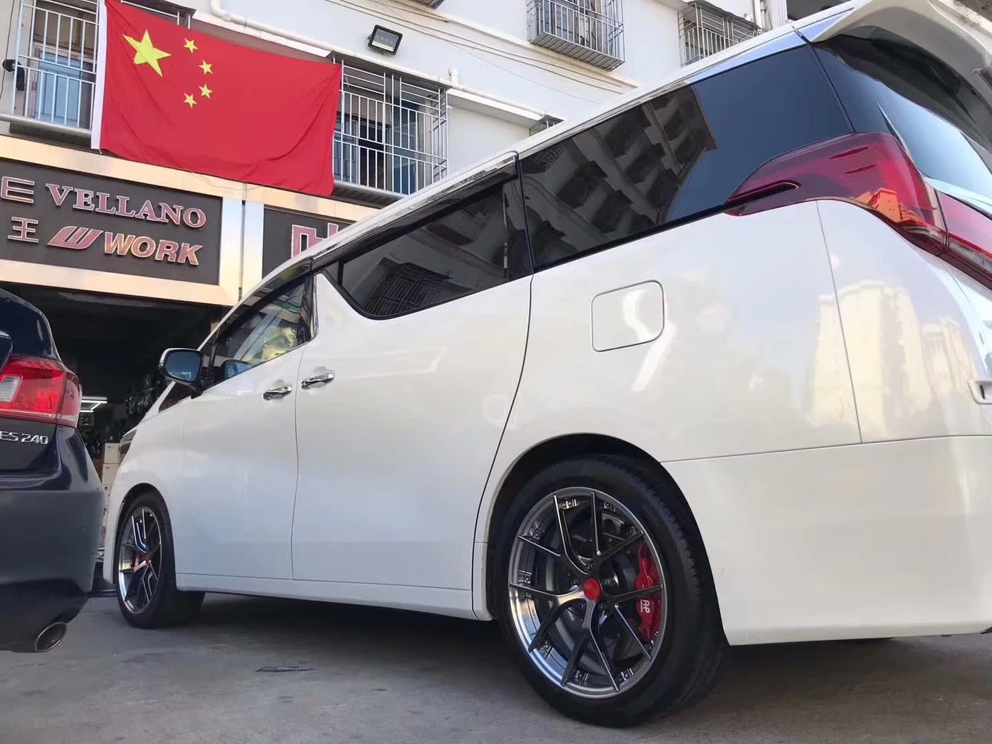 埃爾法， 換高端私人定制鍛造 最美雙片 20寸 完工！ 真的是爆款，更多案例歡迎翻閱朋友圈！