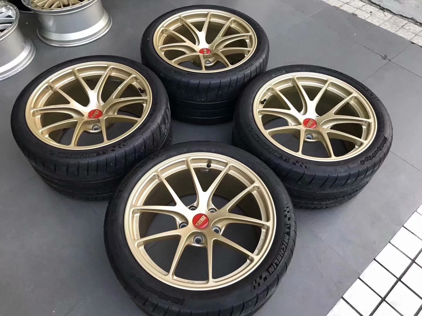 拆車日本BBS RI-A 鍛造 # 18寸  E92 M3