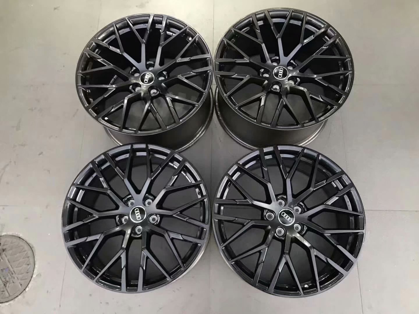 奧迪R8 原廠正品 20寸前后配鍛造一套，新老款奧迪R8 小牛等極品二手，立省大幾萬 ，現(xiàn)貨。