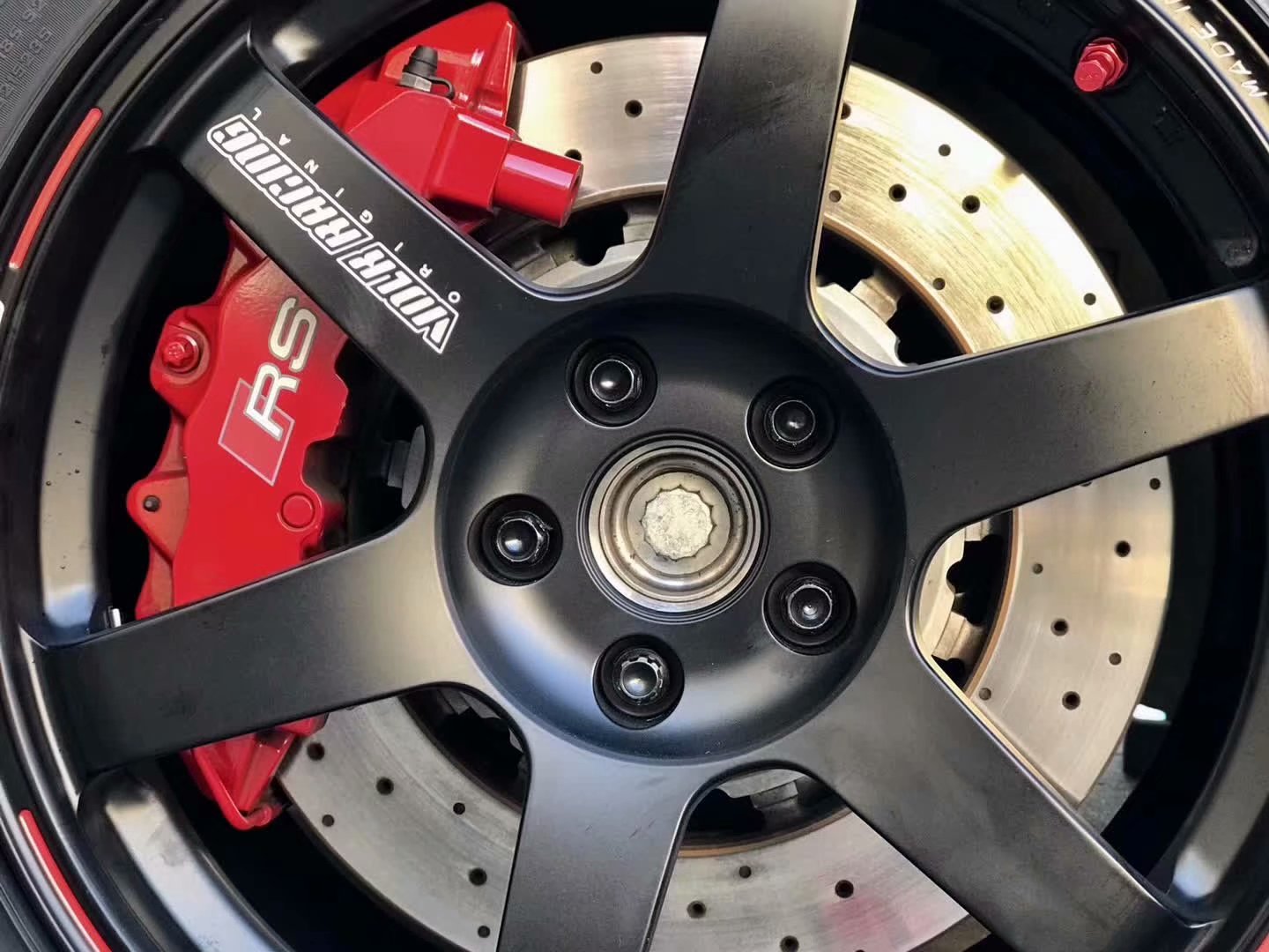 奧迪 RS3 換全新RAYS TE37 saga 限量版 18寸