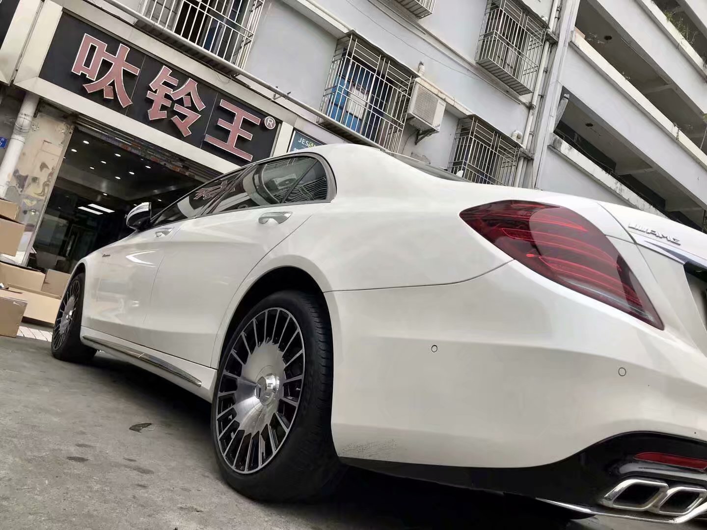奔馳S63 ，換 高端私人定制鍛造 20寸