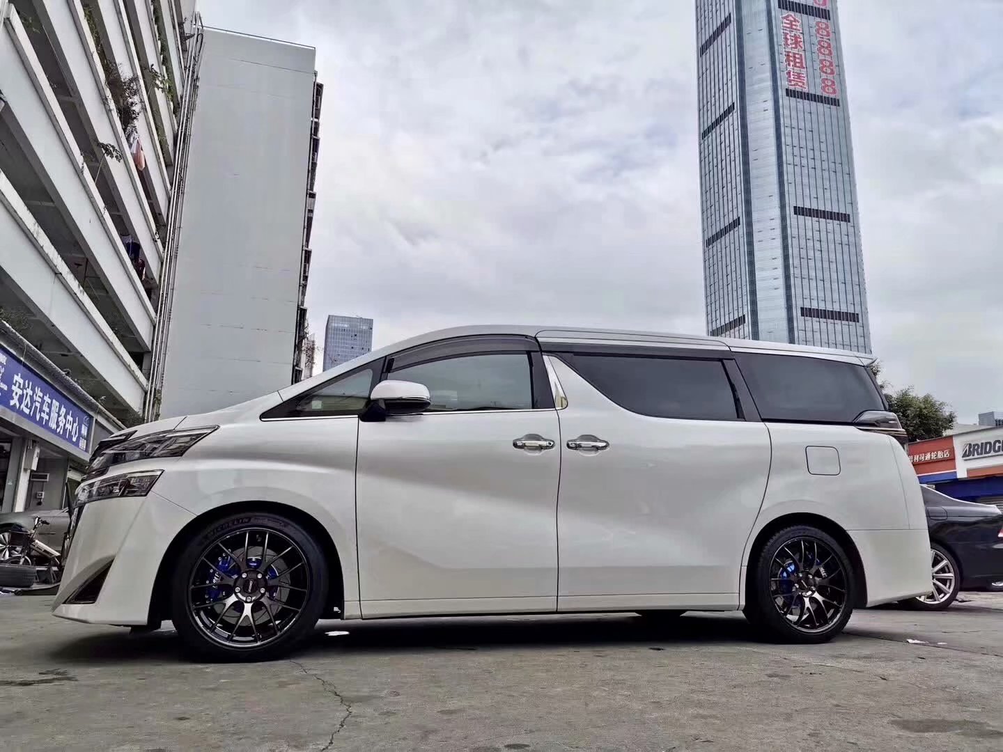 威爾法，換全新 日本 RAYS G27kk 完工
