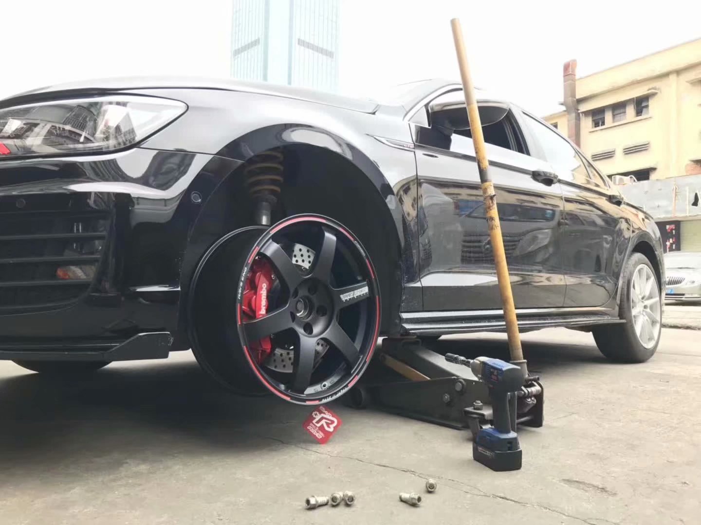 全新RAYS TE37 saga 限量版18寸