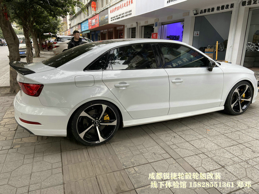 成都銳捷輪轂改裝中心 奧迪A3改裝升級19寸廣為鍛造刀鋒輪轂