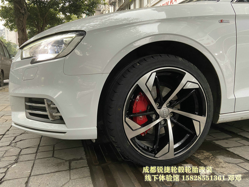 成都銳捷輪轂改裝中心 奧迪A3改裝18寸新款鍛造輪轂現(xiàn)貨供應(yīng)