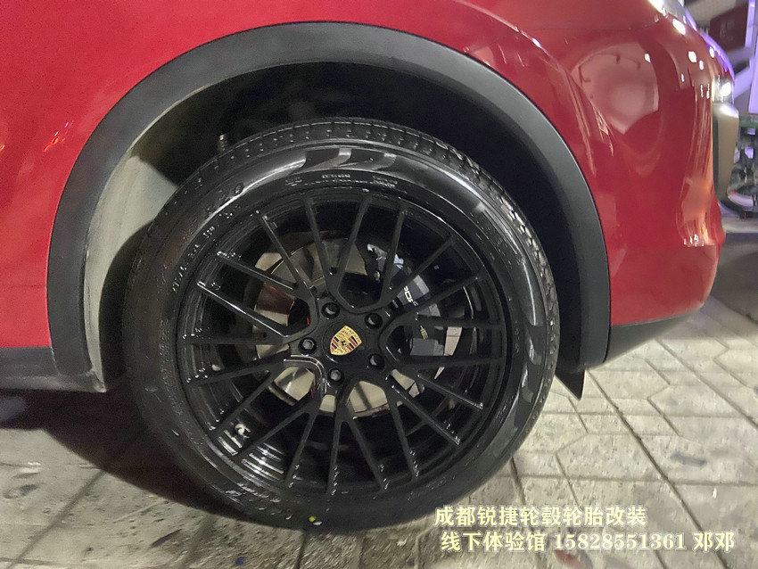 成都銳捷輪轂改裝中心 保時捷卡宴定制20寸鍛造輪轂裝車案例