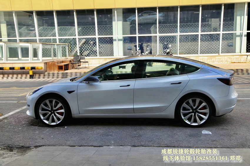 特斯拉Model 3  改裝升級原裝20寸輪轂套件 安裝完成 成都銳捷輪轂
