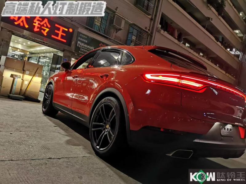 提新車，新款卡宴換高端私人訂制鍛造
