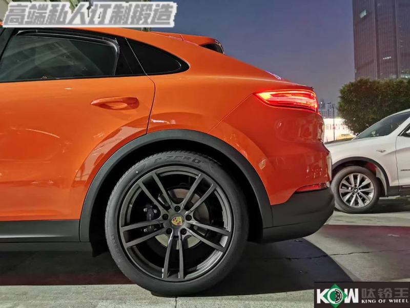 提新車，新款卡宴換高端私人訂制鍛造