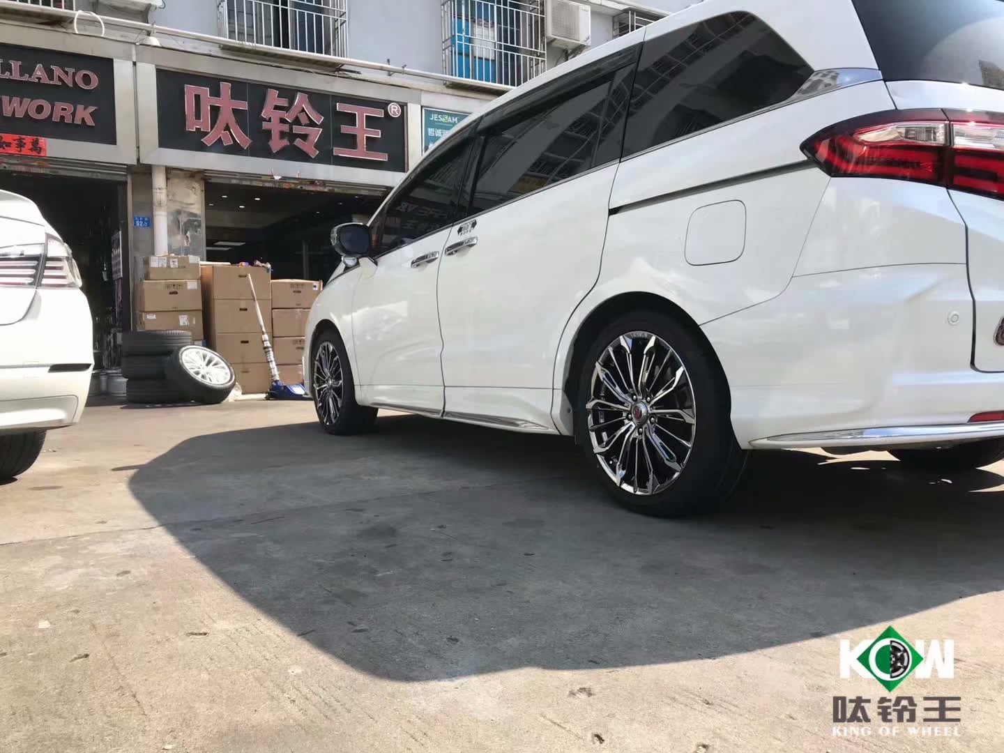 奧德賽， 換 全新 RAYS 19寸 + 東洋 PXSP 完工！