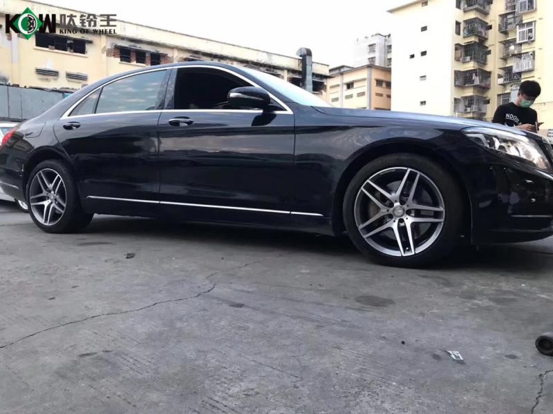 奔馳S  原廠S55019寸AMG 完工