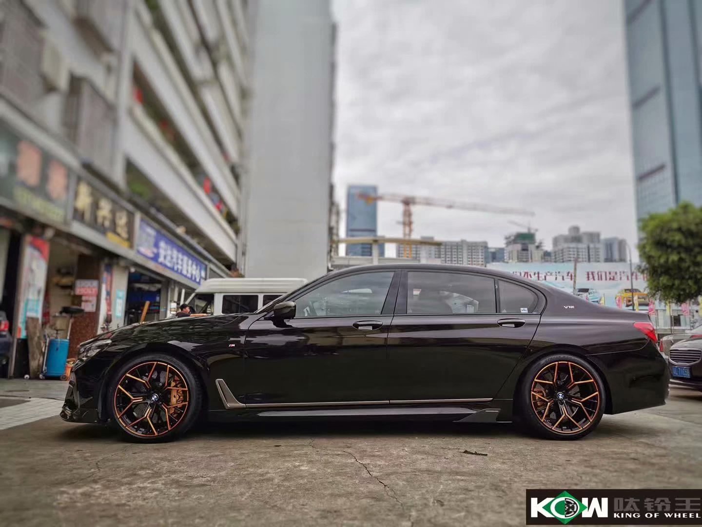 寶馬M760 換 高端私人定制鍛造 20寸 完工！