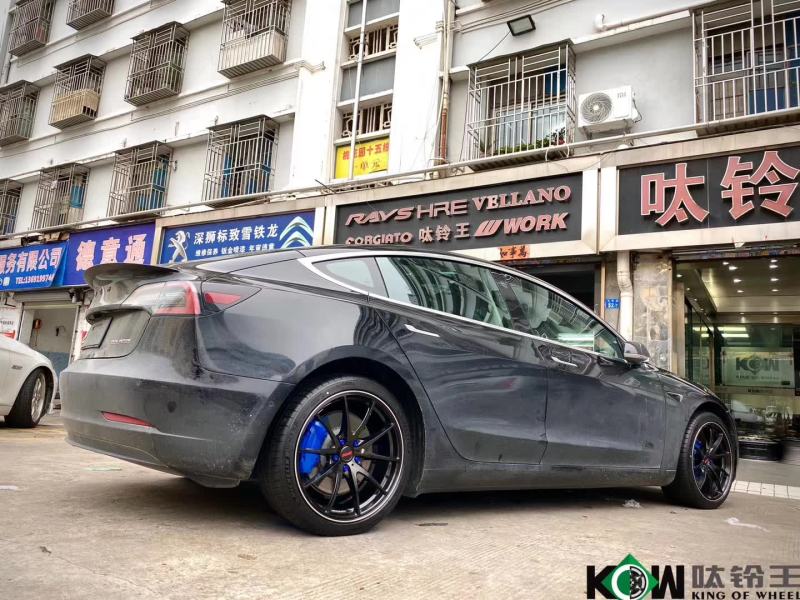 斯拉 model 3 換RAYS G25 19寸完工！