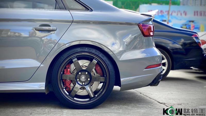奧迪RS3 換全新RAYS TE37saga 18寸?米其林輪胎！完工！
